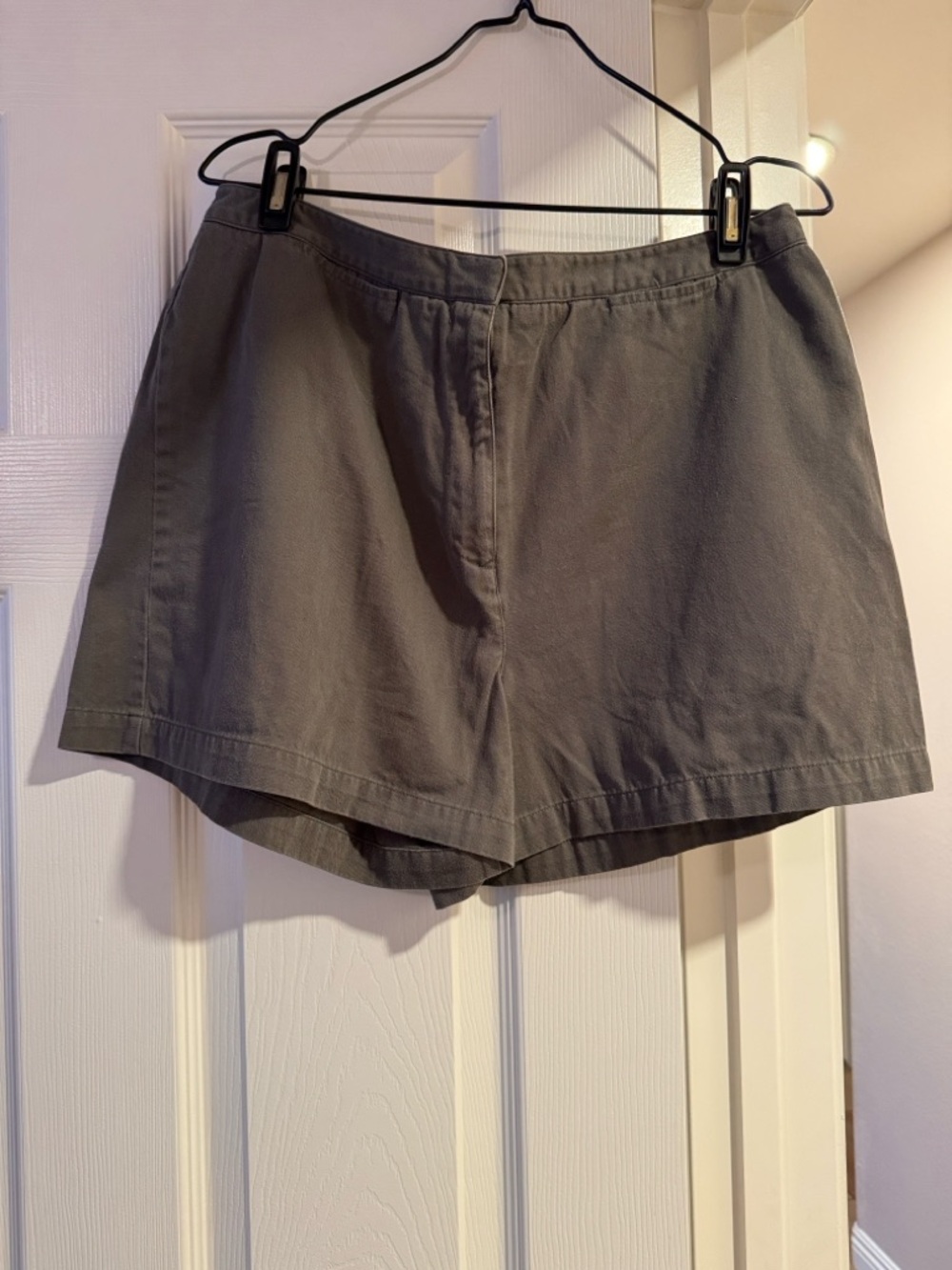 I.N.C. Women’s Classic Olive Green Cotton-Blend Shorts